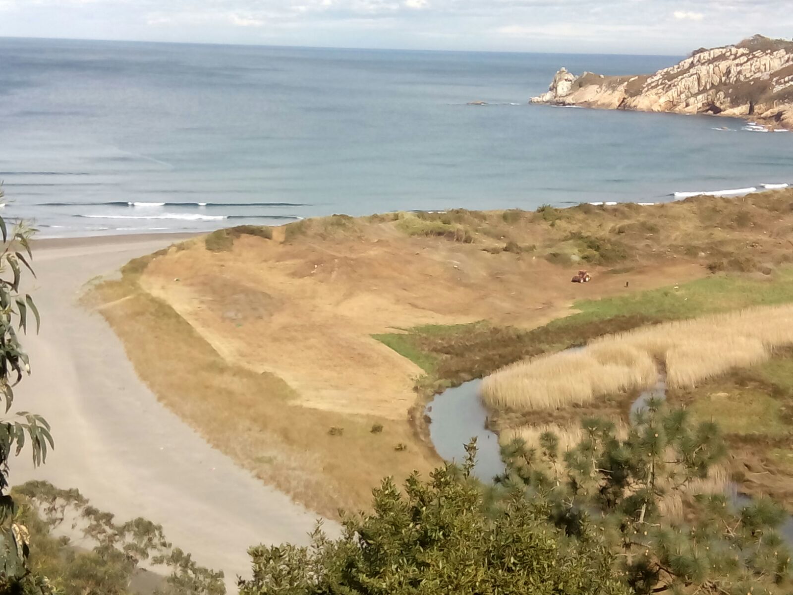 We keep on working in Barayo site (Asturias) by preparing the ground for plantations